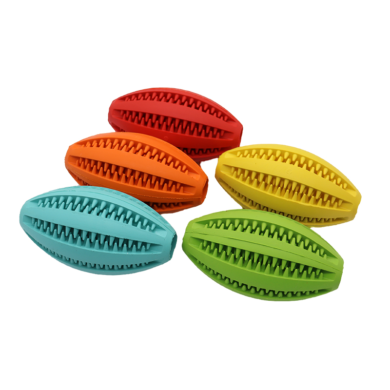 Dog Rubber Leakage Ball Dogs M - Rugby Training Ball 评论和价格